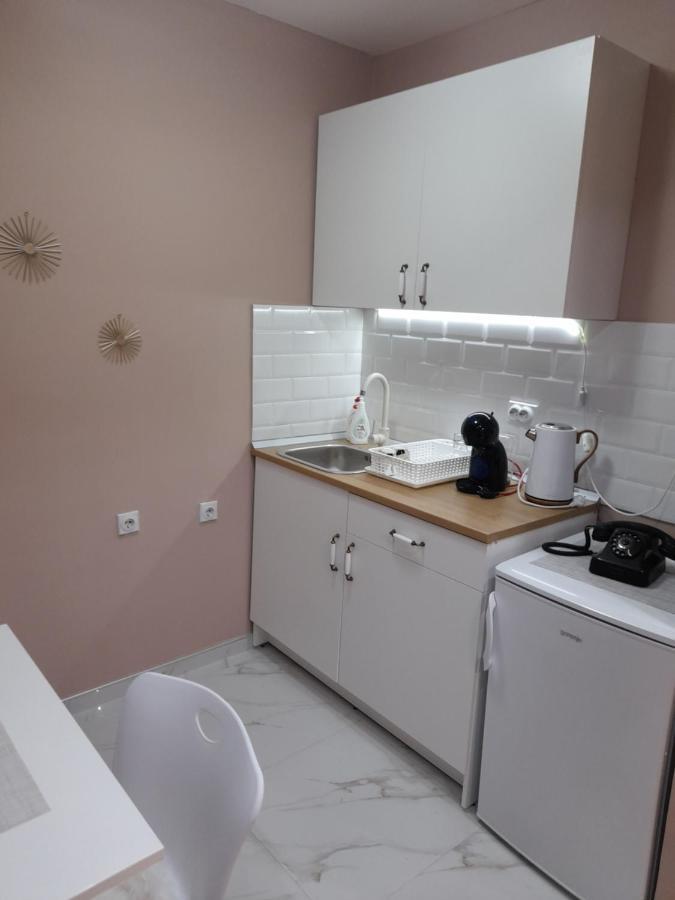 Iva Lux Apartman Zaječar Buitenkant foto